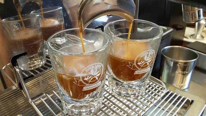 カフェラテとカフェオレの違いとは。カプチーノの違いもお答えします。